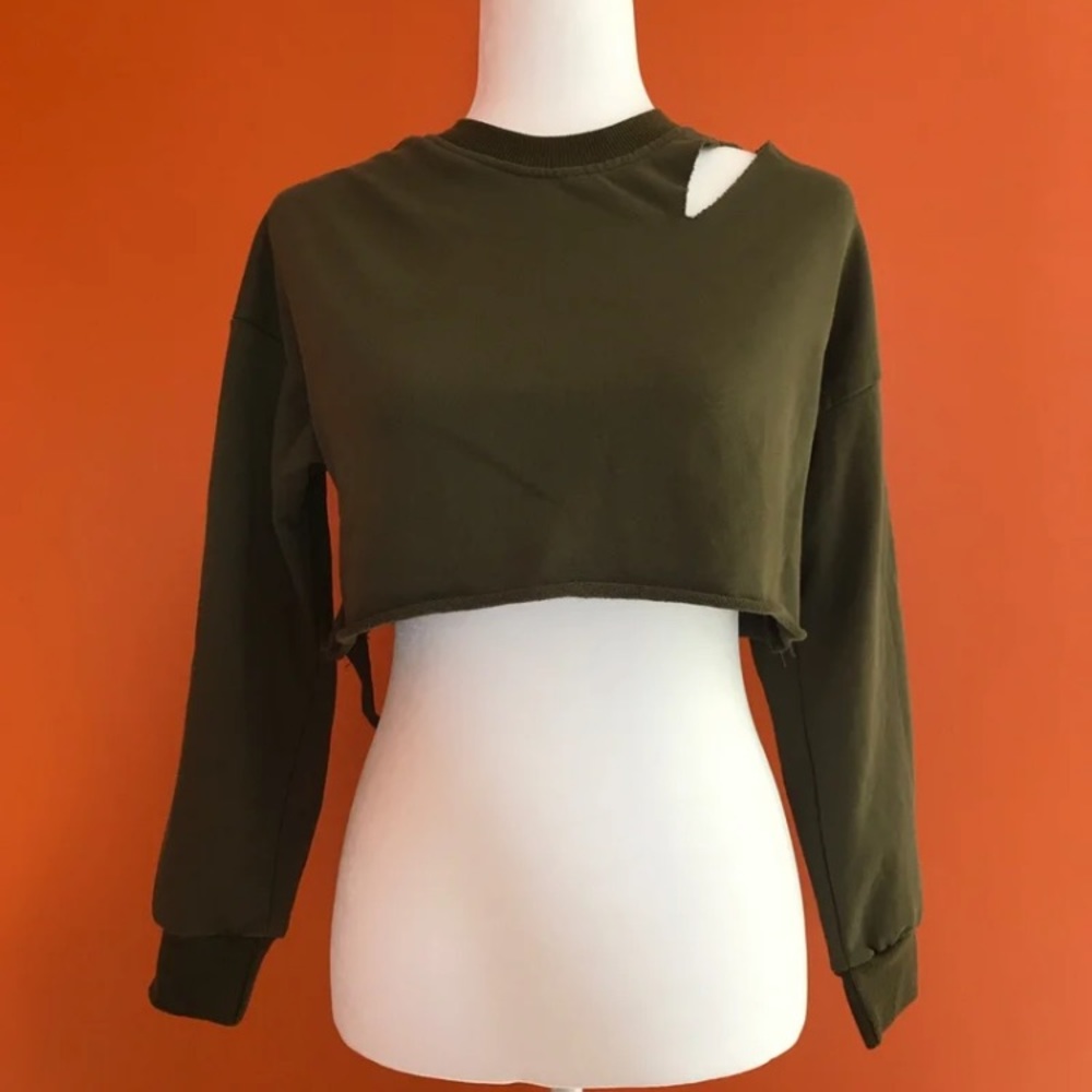 Cropped sweatshirt